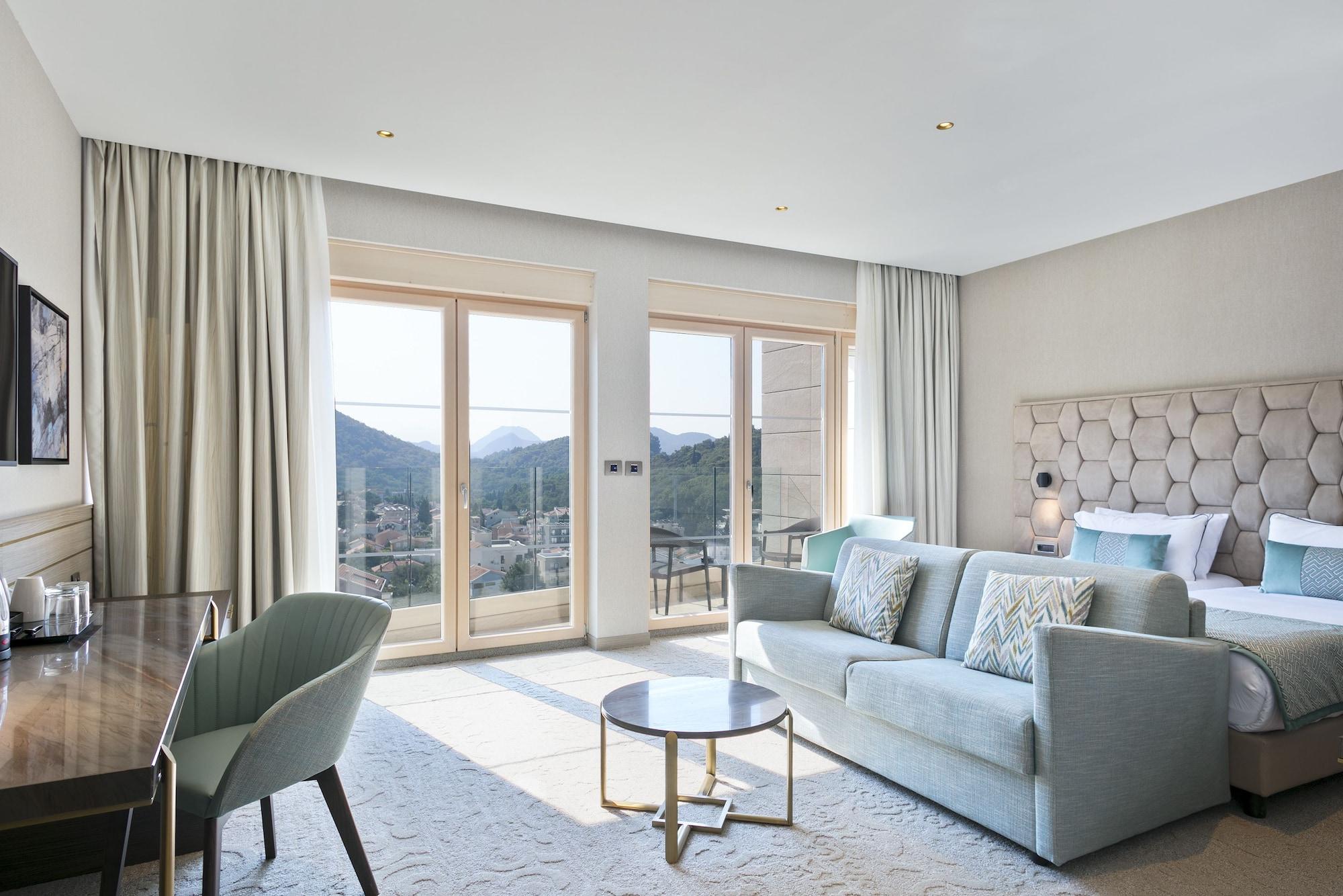 Hotel Ami Budva Petrovac エクステリア 写真
