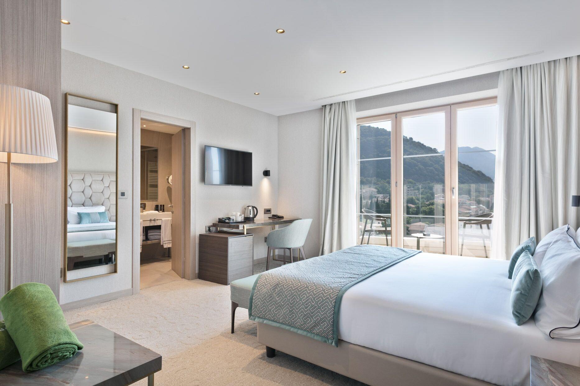 Hotel Ami Budva Petrovac エクステリア 写真