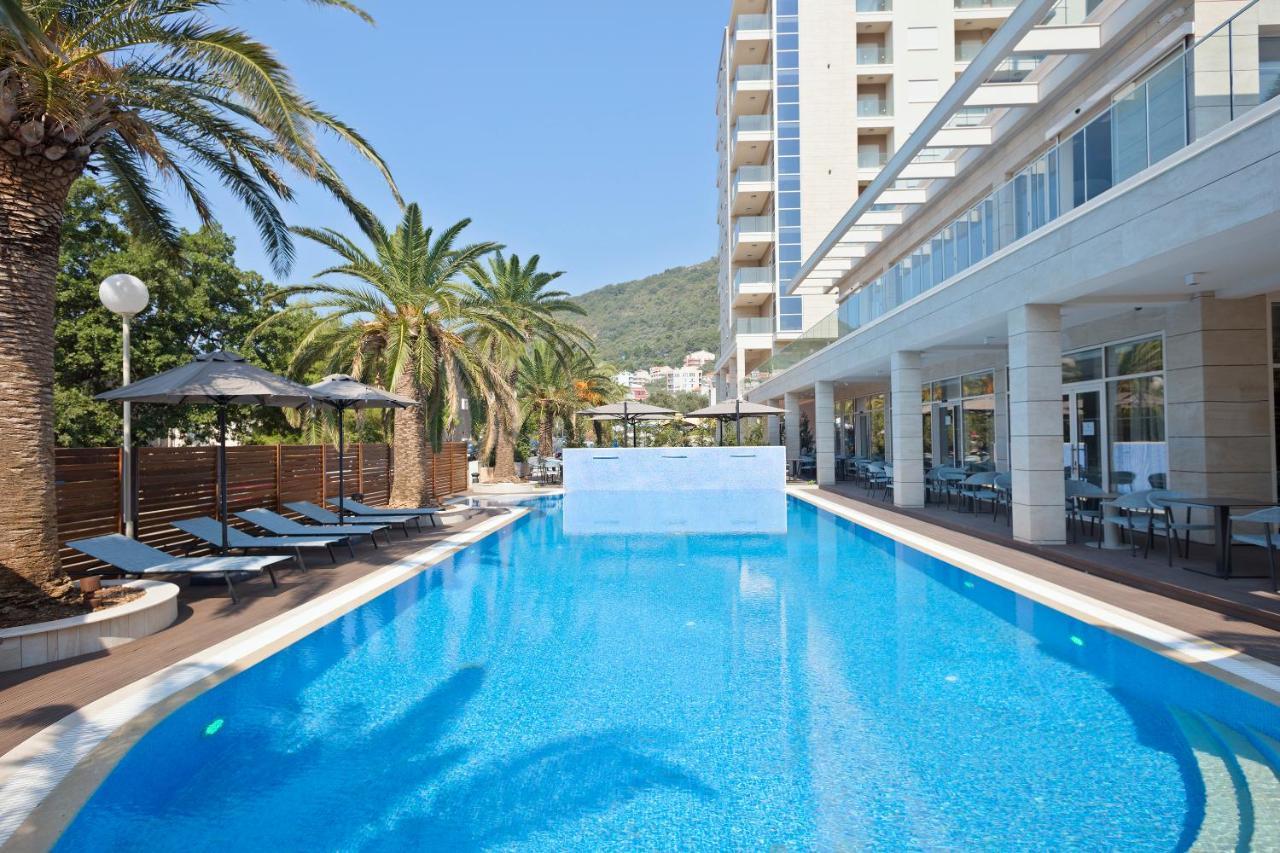 Hotel Ami Budva Petrovac エクステリア 写真